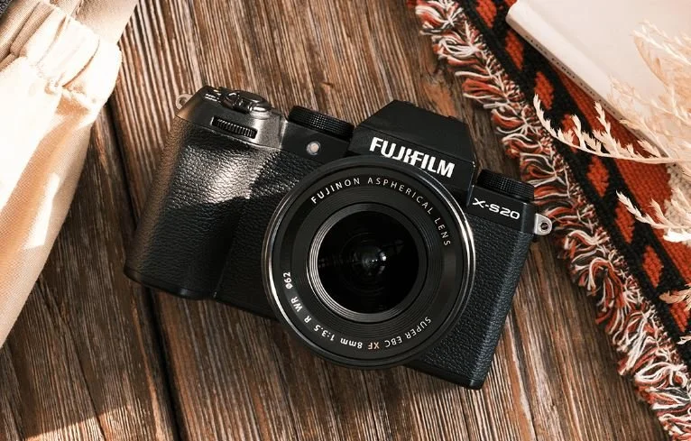 New Fujifilm X-S20 makes life easy for vloggers & travellers